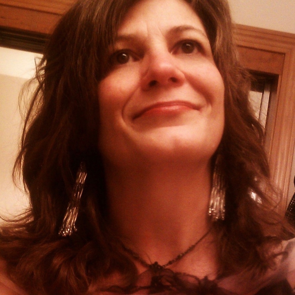 Meet your Posher, Denise